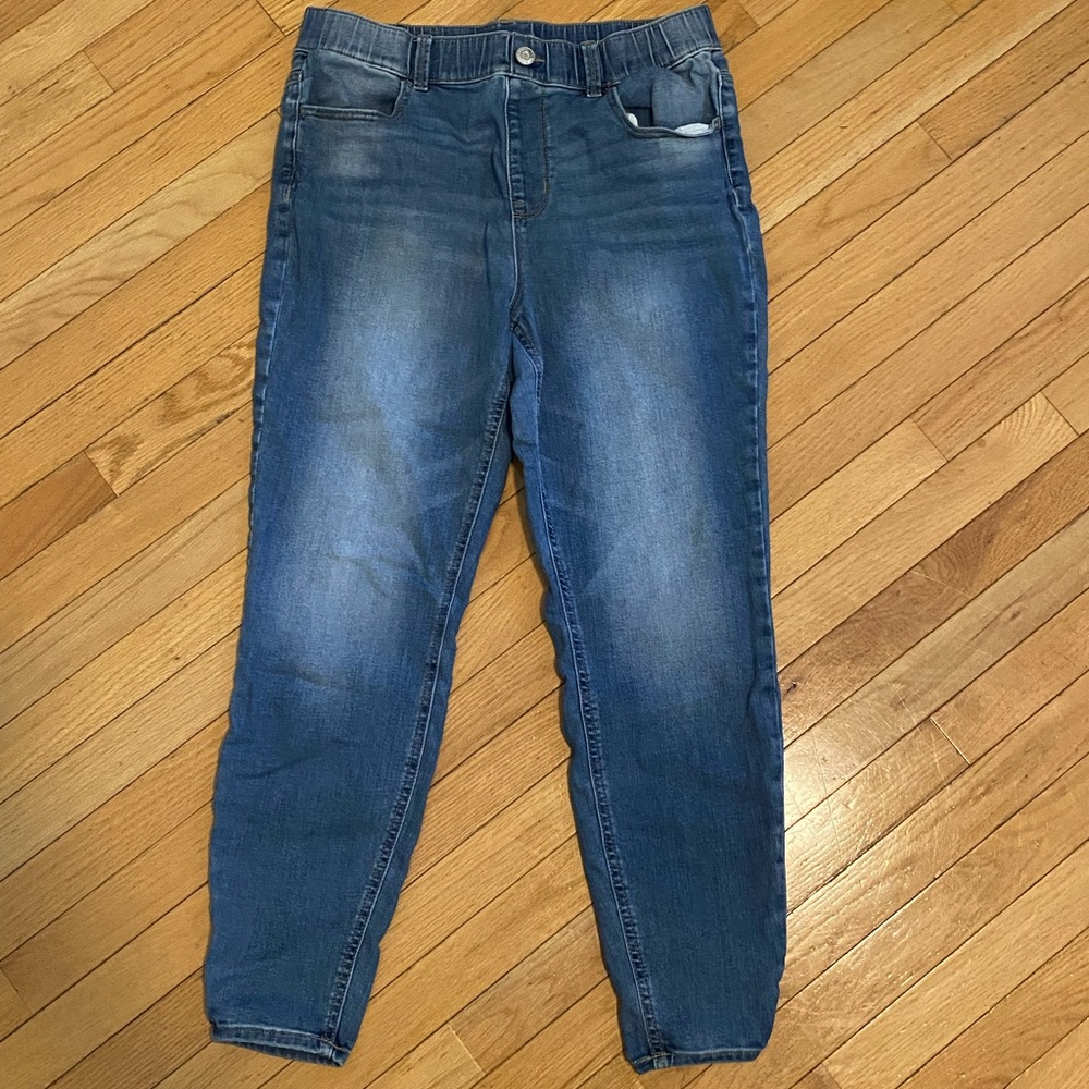 Maurices Women's Medium Blue Jeggings - Faded Stretch Denim